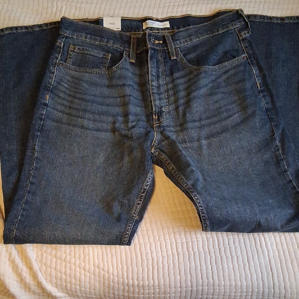 Classic Blue Relaxed Fit Men's Jeans